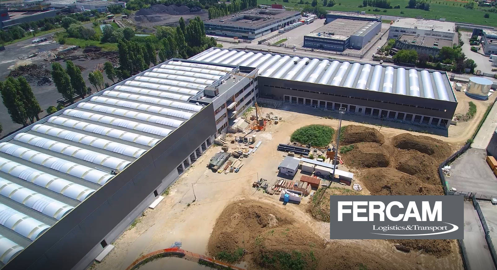 FASE 3: si conclude la fase di realizzazione delle strutture in elevazione del fabbricato industriale per logistica ad Altavilla (VI)