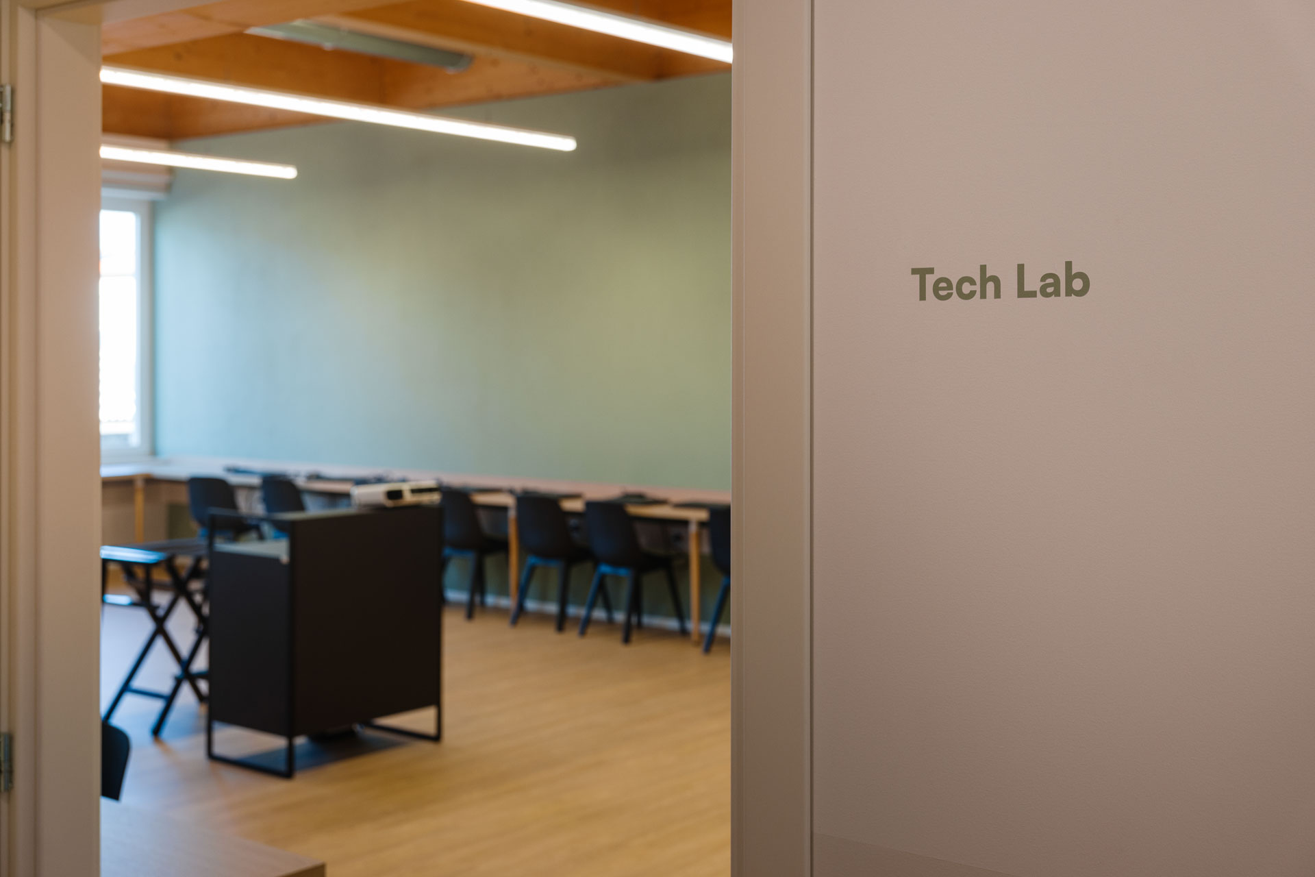 De-facci-spa-progetto-scuola-victory-padova_L2100471_p_p_Lr_web_hd