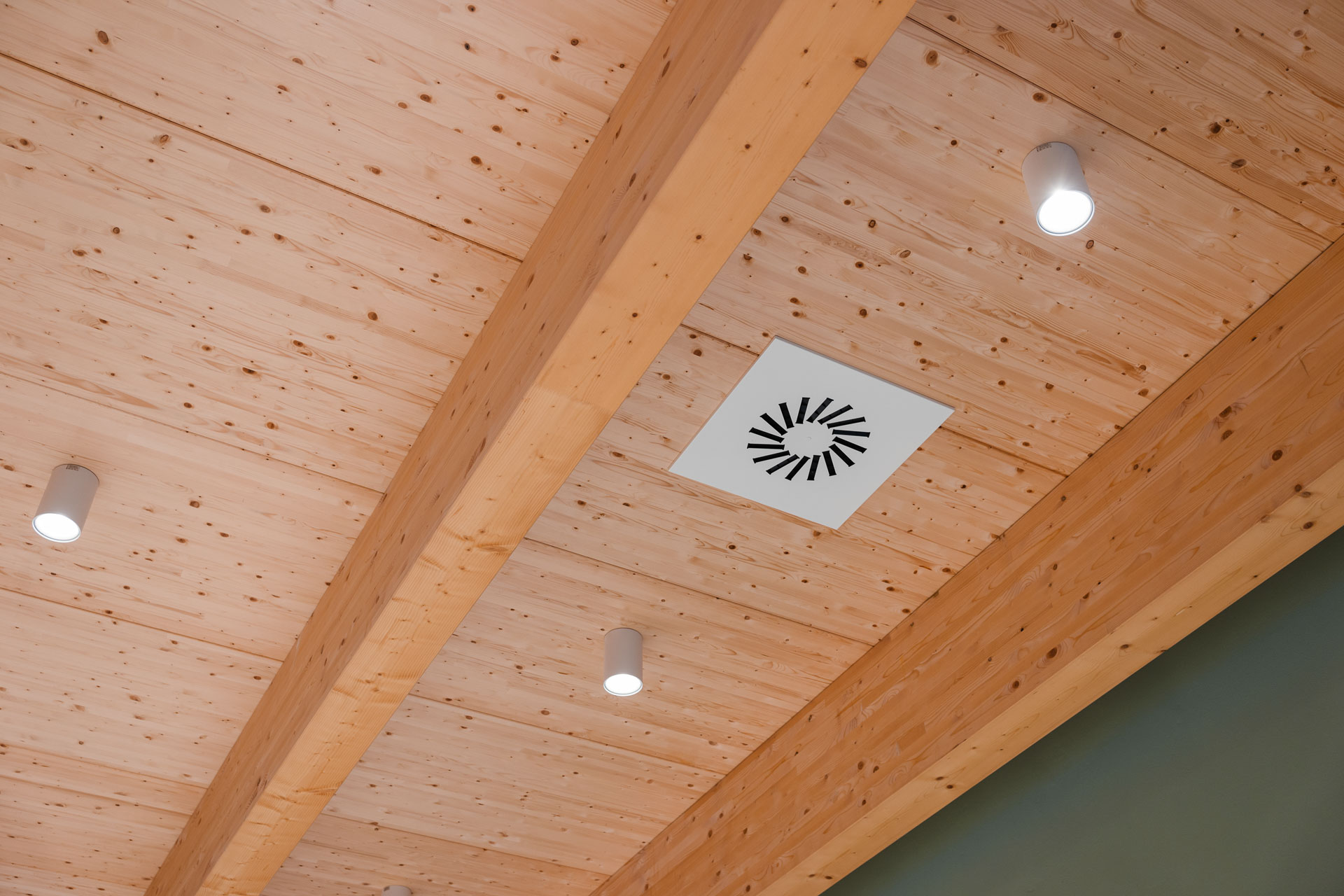 De-facci-spa-progetto-scuola-victory-padova_L2100478_p_p_Lr_web_hd