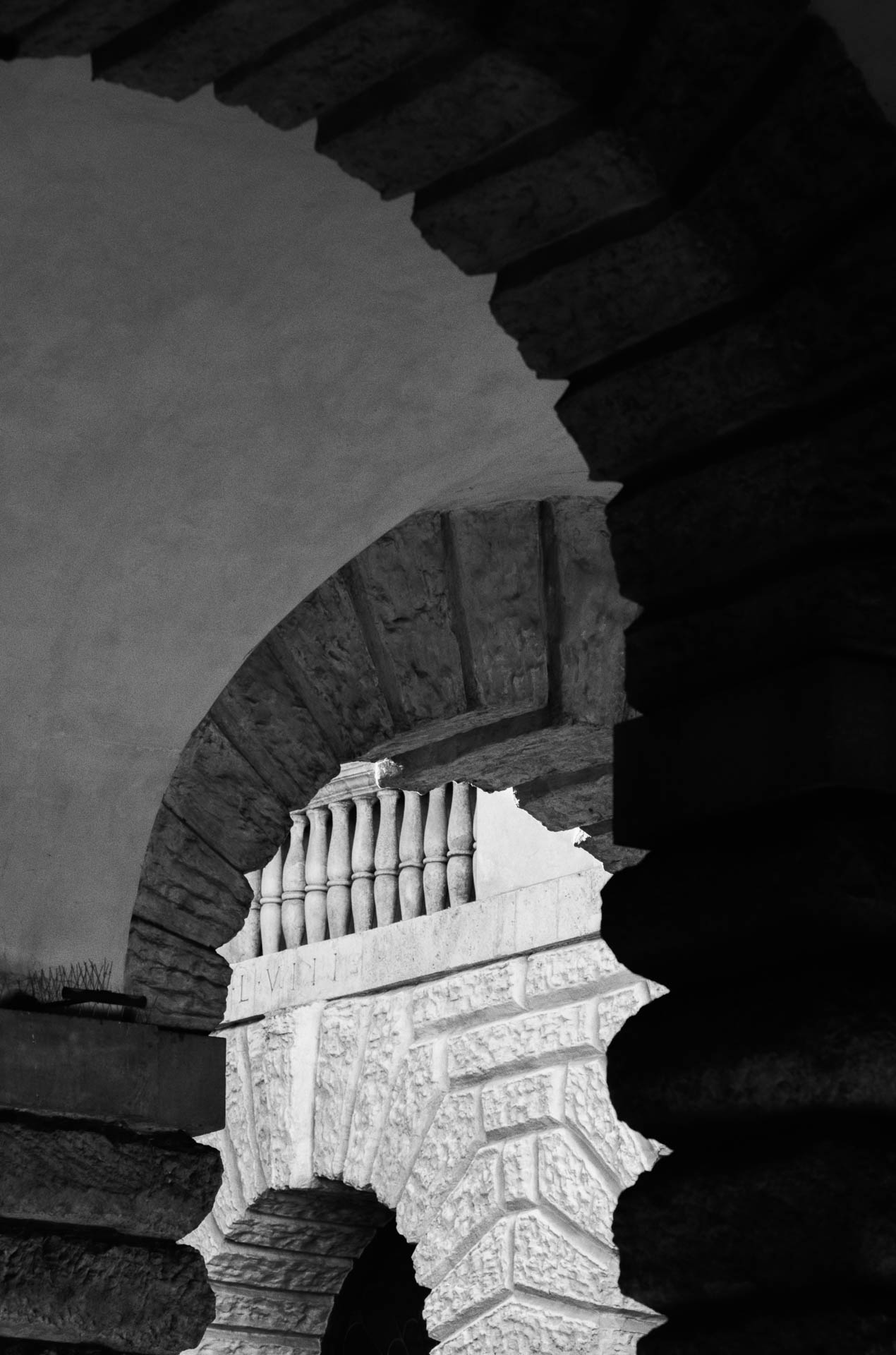 Classic-architecture-M10M2737_p_p_web_hd