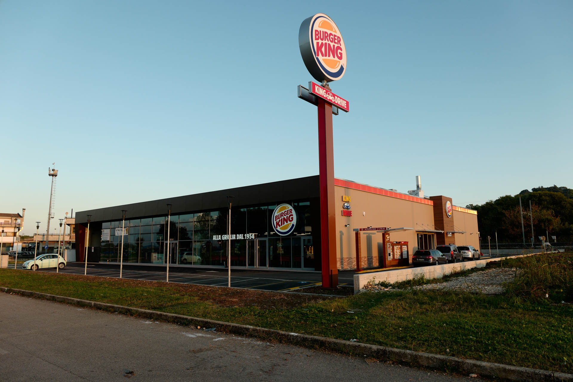 De-facci-spa-costruzioni-commerciali_L1120407_p_Lr_web_hd