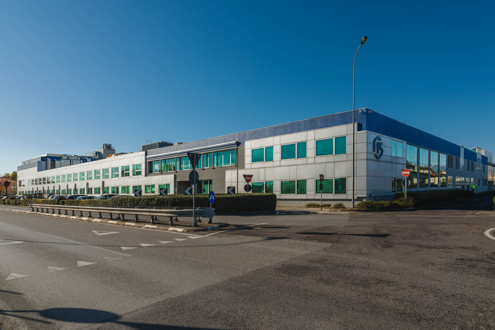 De-facci-spa-costruzioni-industriali_B0008680_p_p_Lr_web_hd