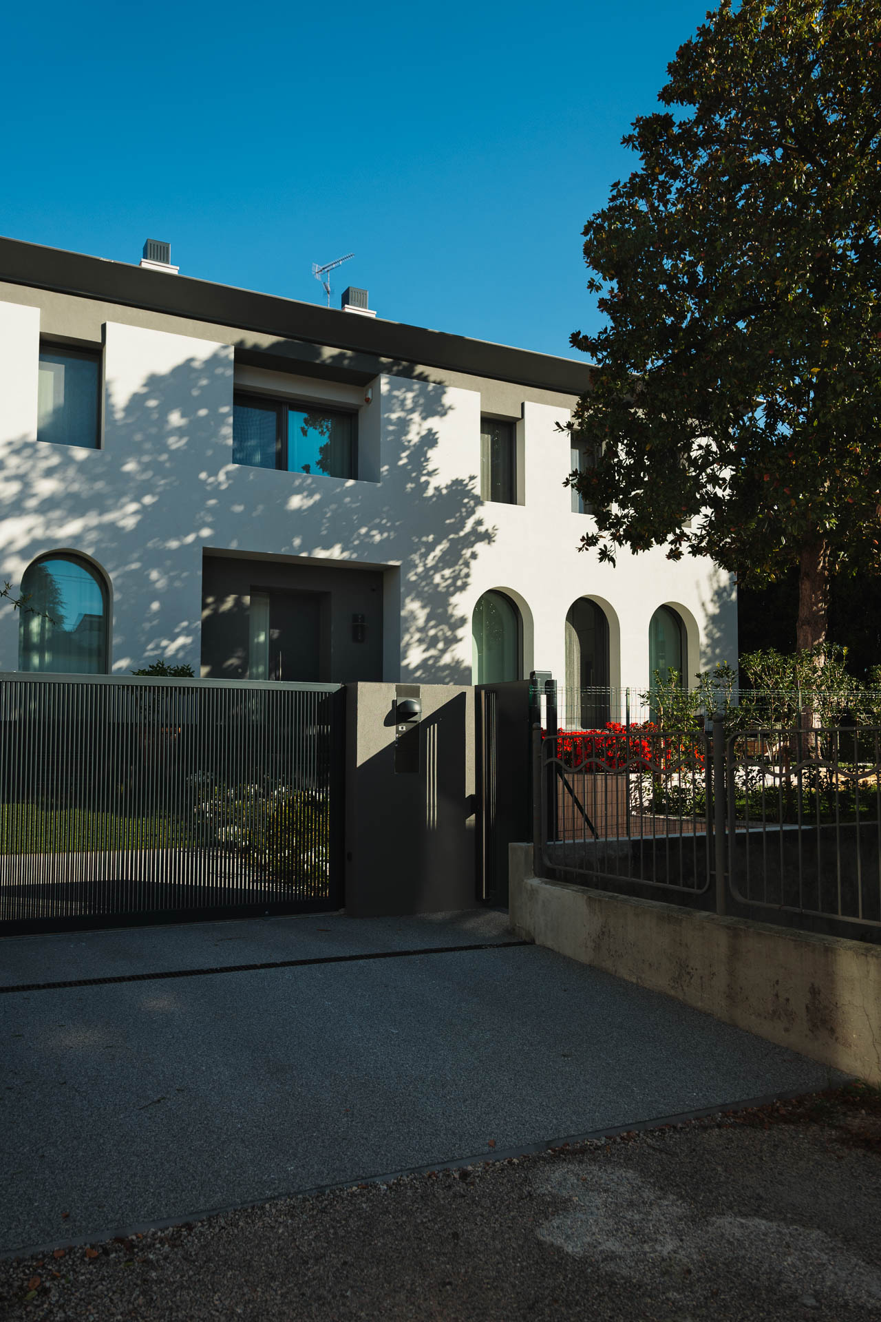 De-facci-spa-costruzioni.civili-residenziali_L1850278_p_p_Lr_web_hd