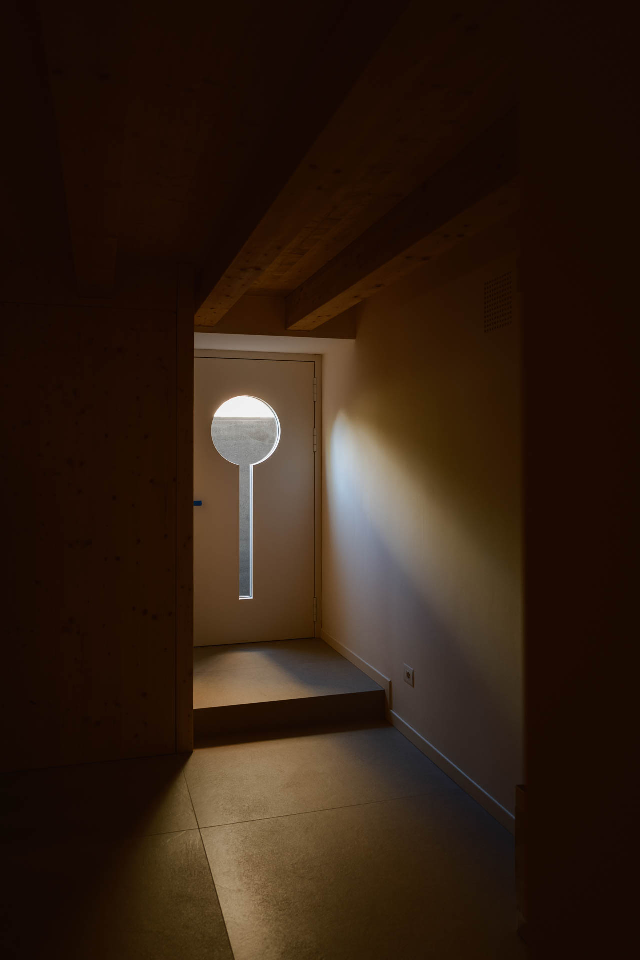 De-facci-spa-costruzioni.civili-residenziali_Q1061201_p_p_Lr_web_hd