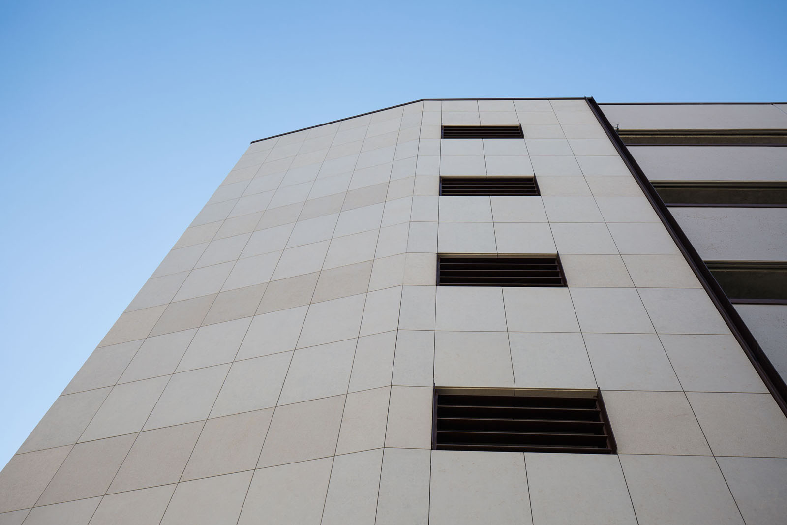 Parking_Europa_3_99e023114fea6893341391a2b8990244